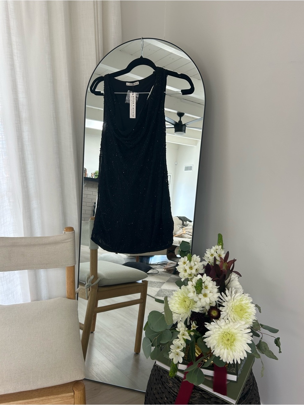 NWT Alice + Olivia Black Beaded Silk Racerback Tank Top Size M